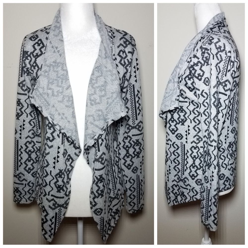 Grey Tribal Print Open-Front Cardigan